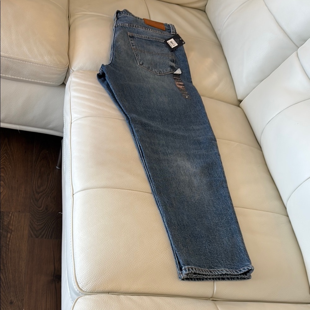 Stylish Blue Denim Jeans 32A size 14